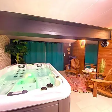 La Clef Des Songes - Au Calme, Au Coeur De Sarlat, 2 Minutes A Pied De La Cite Medievale - Climatisation - Petits Dejeuners Fait Maison - Parking Gratuit - Option Et Massages - Piscine De Saison A 400m Hotell