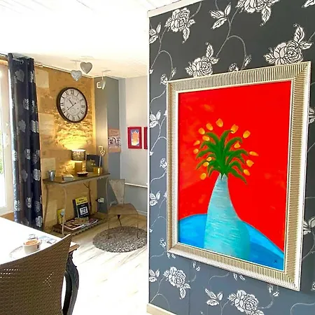 La Clef Des Songes - Au Calme, Au Coeur De Sarlat, 2 Minutes A Pied De La Cite Medievale - Climatisation - Petits Dejeuners Fait Maison - Parking Gratuit - Option Et Massages - Piscine De Saison A 400m