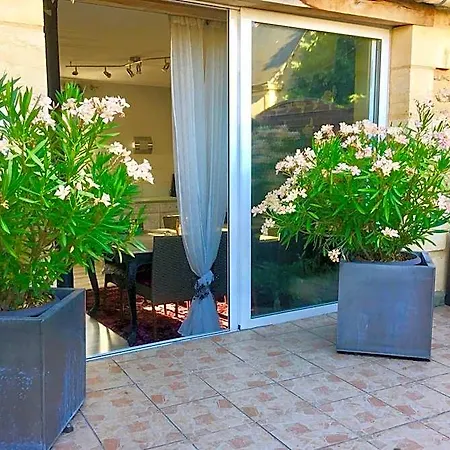 La Clef Des Songes - Au Calme, Au Coeur De Sarlat, 2 Minutes A Pied De La Cite Medievale - Climatisation - Petits Dejeuners Fait Maison - Parking Gratuit - Option Et Massages - Piscine De Saison A 400m Hotel