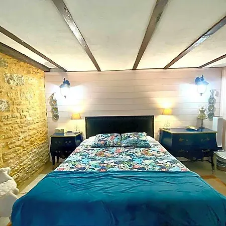 La Clef Des Songes - Au Calme, Au Coeur De Sarlat, 2 Minutes A Pied De La Cite Medievale - Climatisation - Petits Dejeuners Fait Maison - Parking Gratuit - Option Et Massages - Piscine De Saison A 400m 4* Sarlat